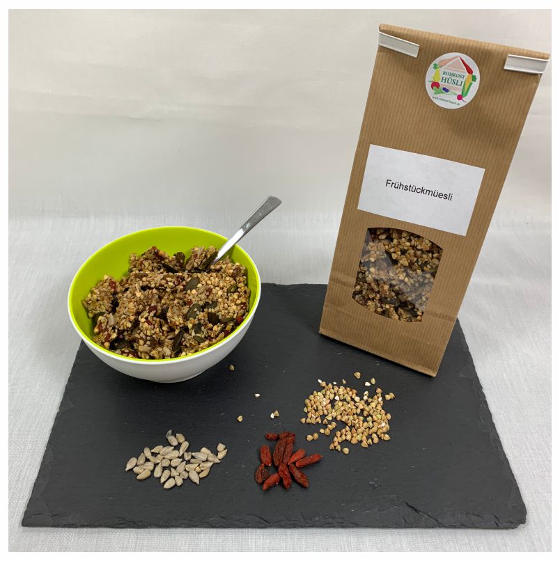 Muesli pour le petit déjeuner cru